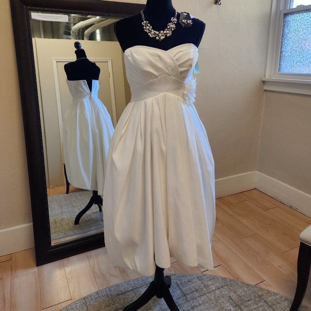 Sz 2/4 light ivory taffeta high low balloon Hem Strapless dress w/ pockets David